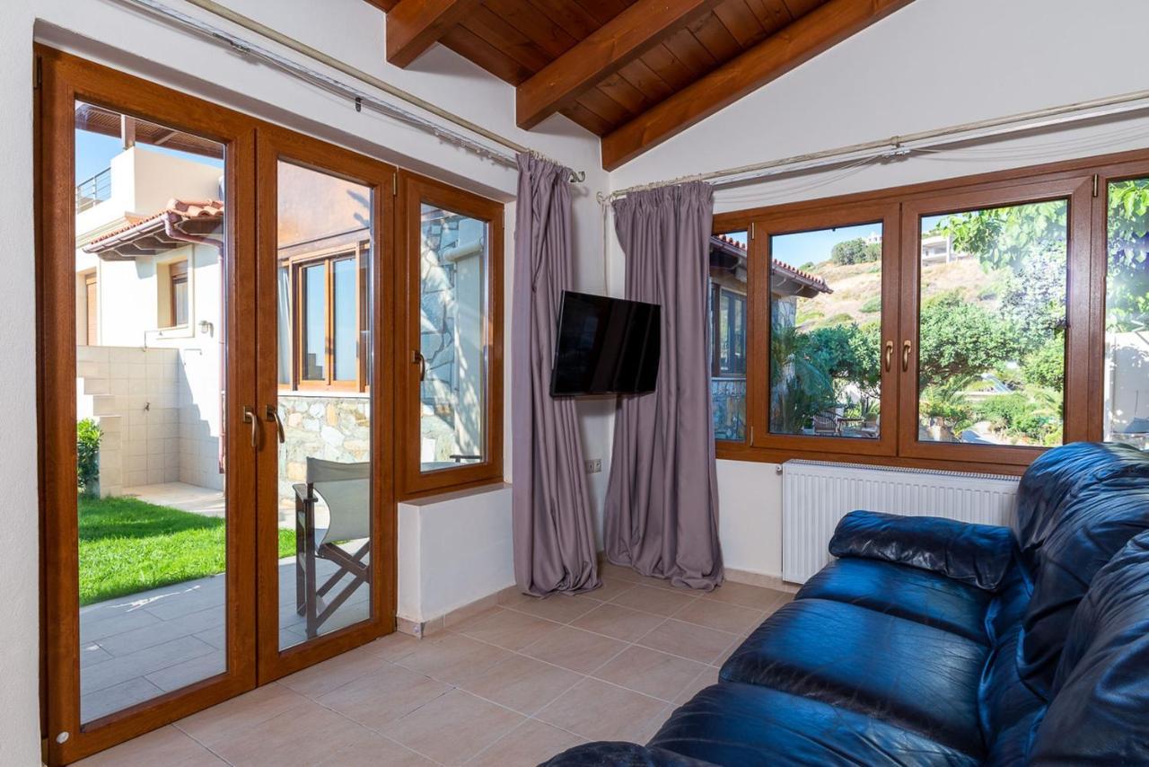 Vitamin Sea Luxury Villas Ajía Pelajía Kültér fotó